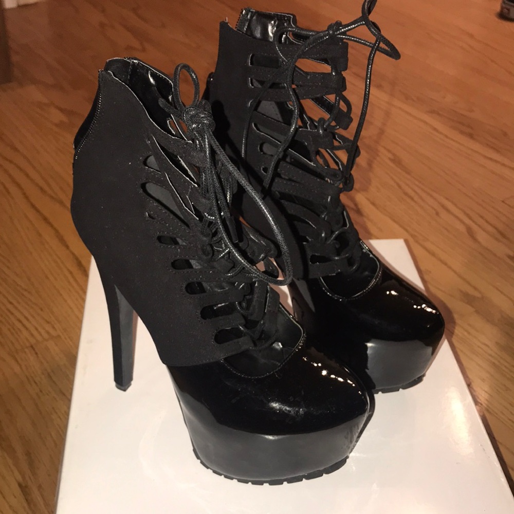 Steve Madden Shana platform heel